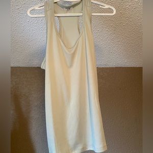 2XU sage green tank - L